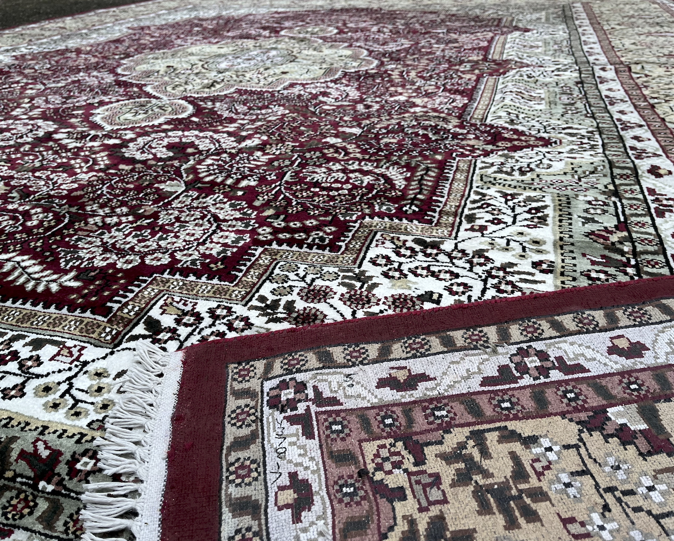 Tapis pakistanais laine de soie 383x281cm