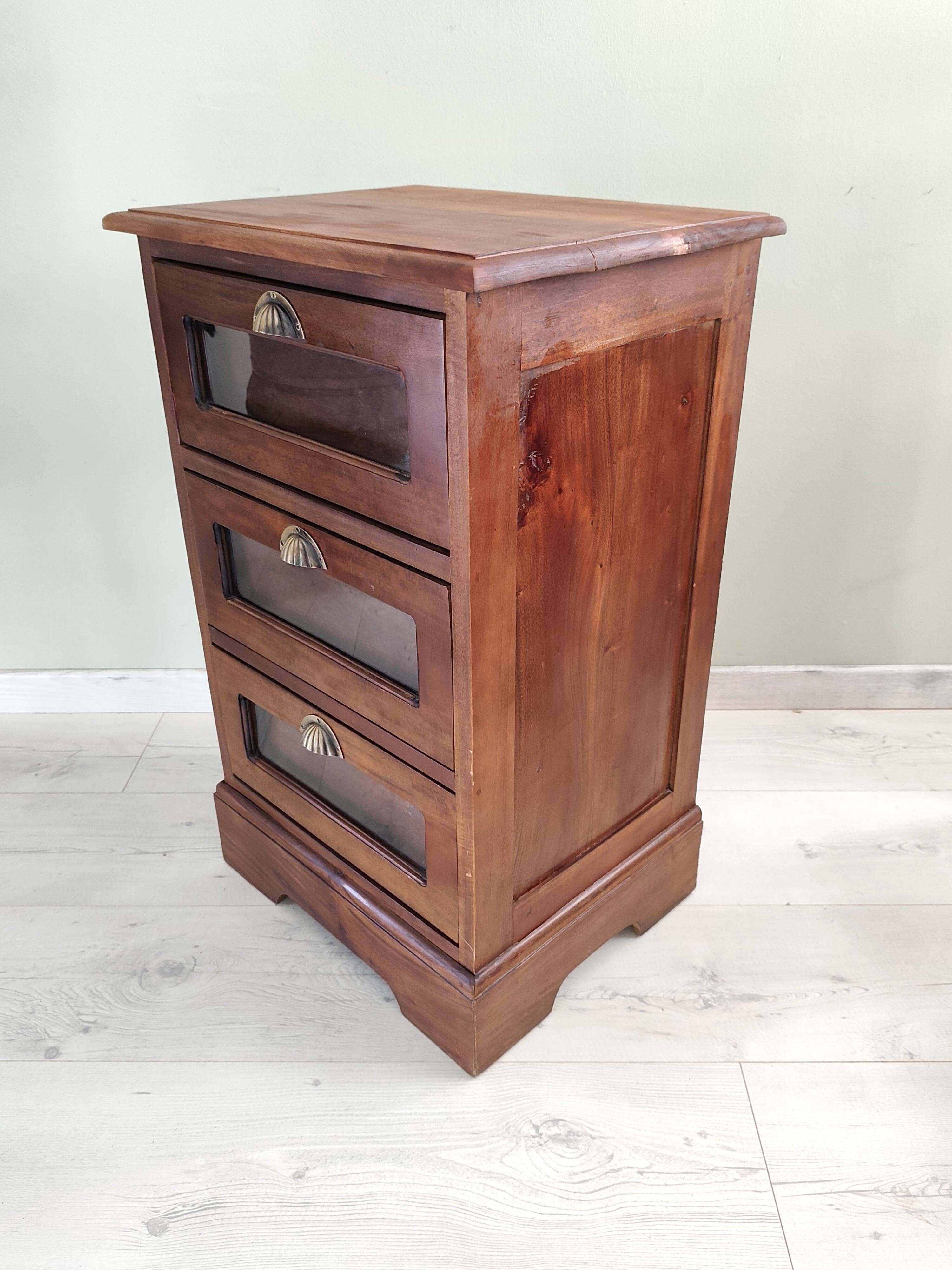 Meuble en bois ancien a 3 tiroirs esprit brocante chic