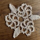Crochet placemat, vintage, beige