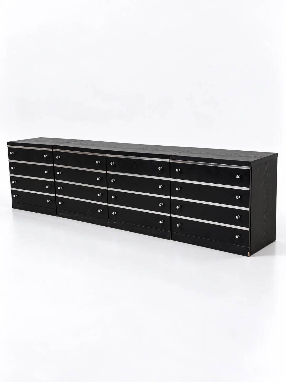Modular enfilade Space Age in black ash and brushed aluminium, 1970s.