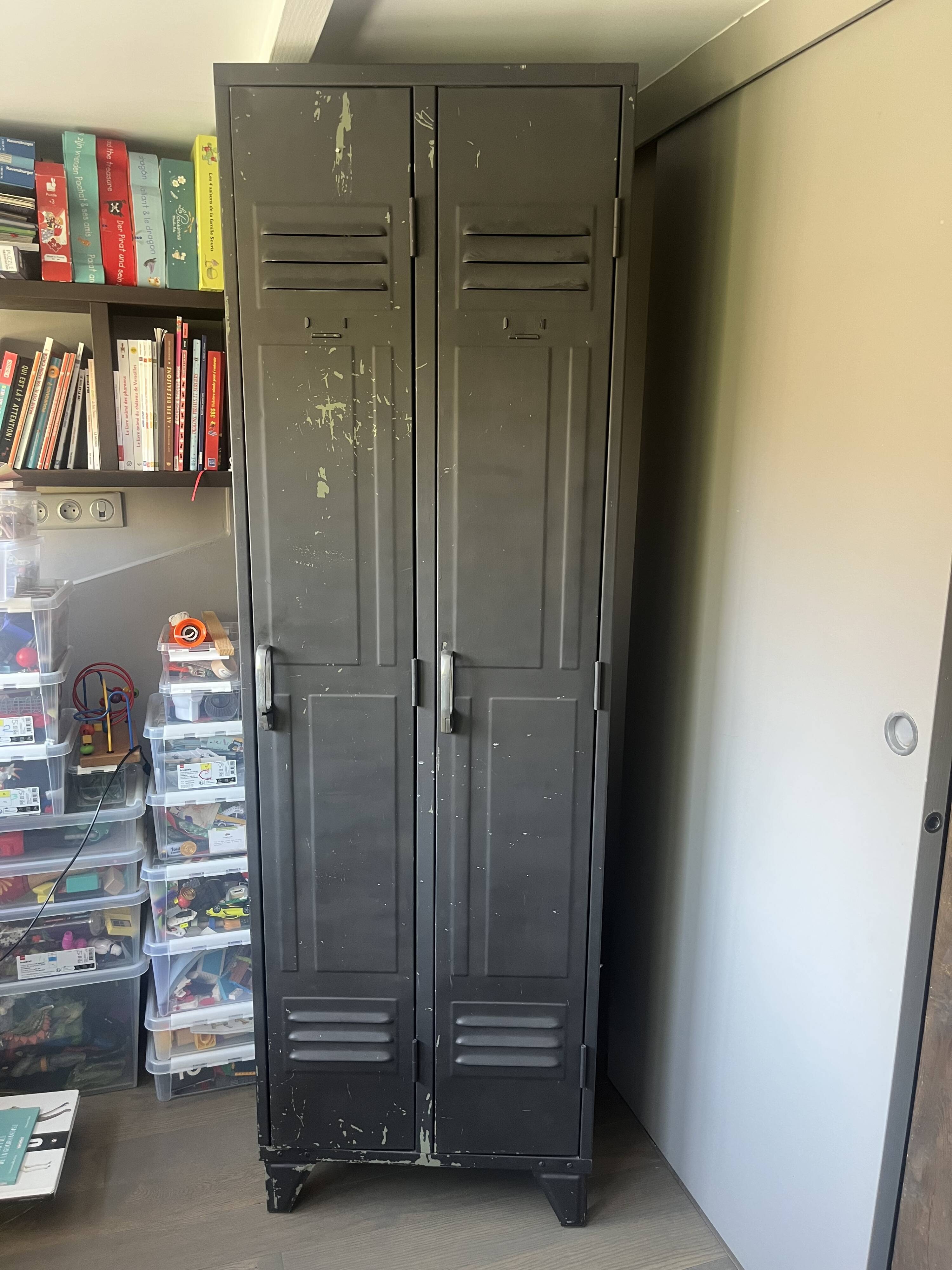 Armoire métallique industrielle