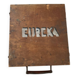 EURÊKA handcrafted games case from the early 20th century