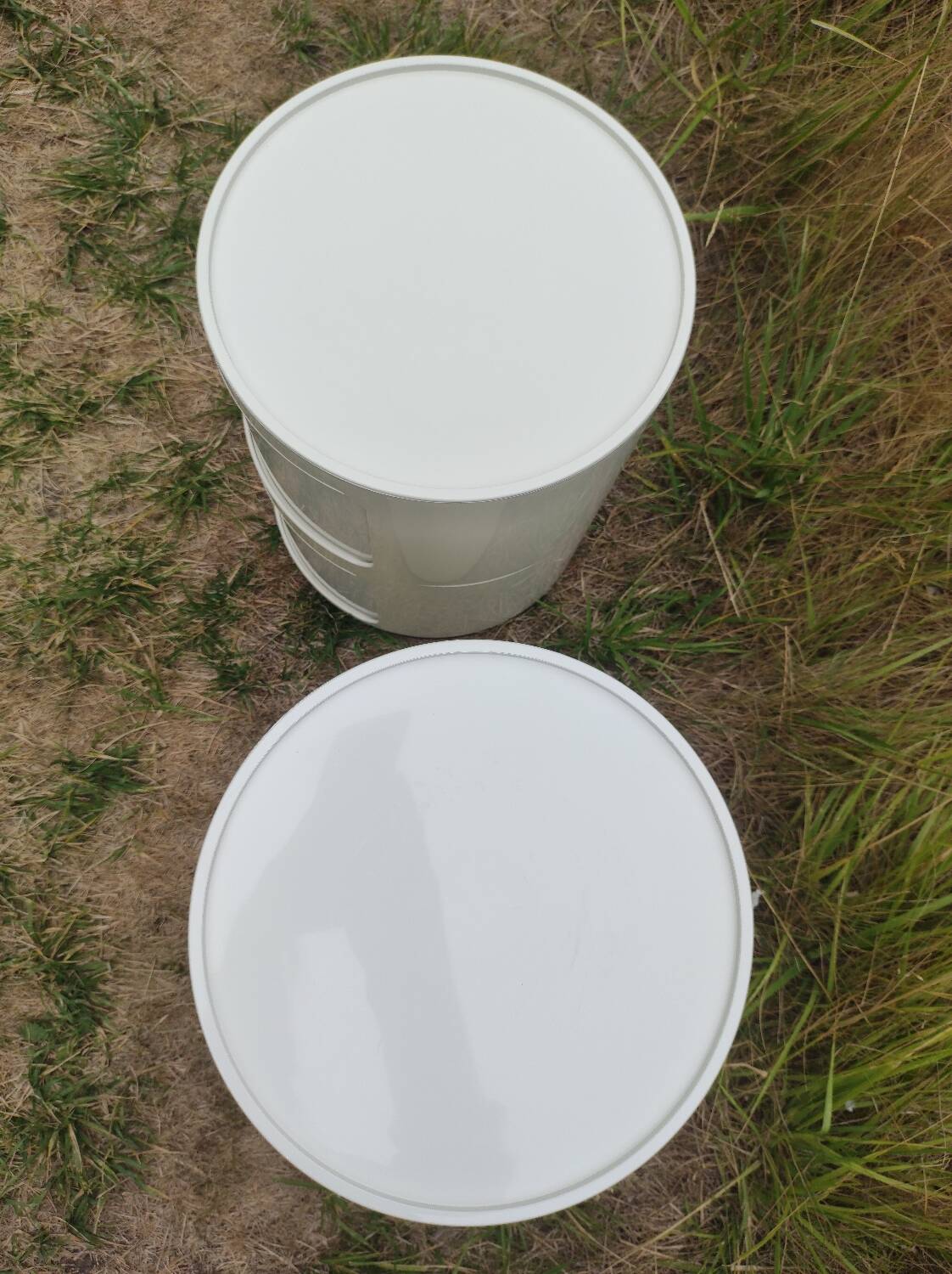 Pair of vintage white/cream Componibili bedside tables - Kartell