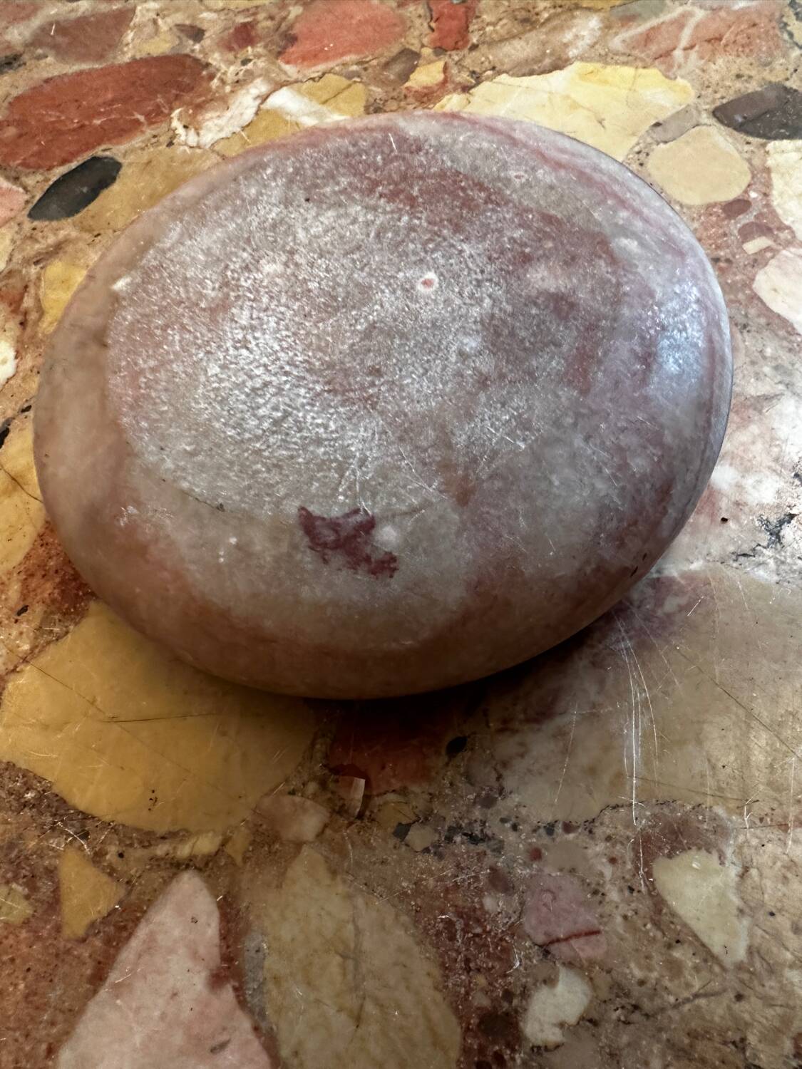 Antique reddish marble ashtray D 12 cm