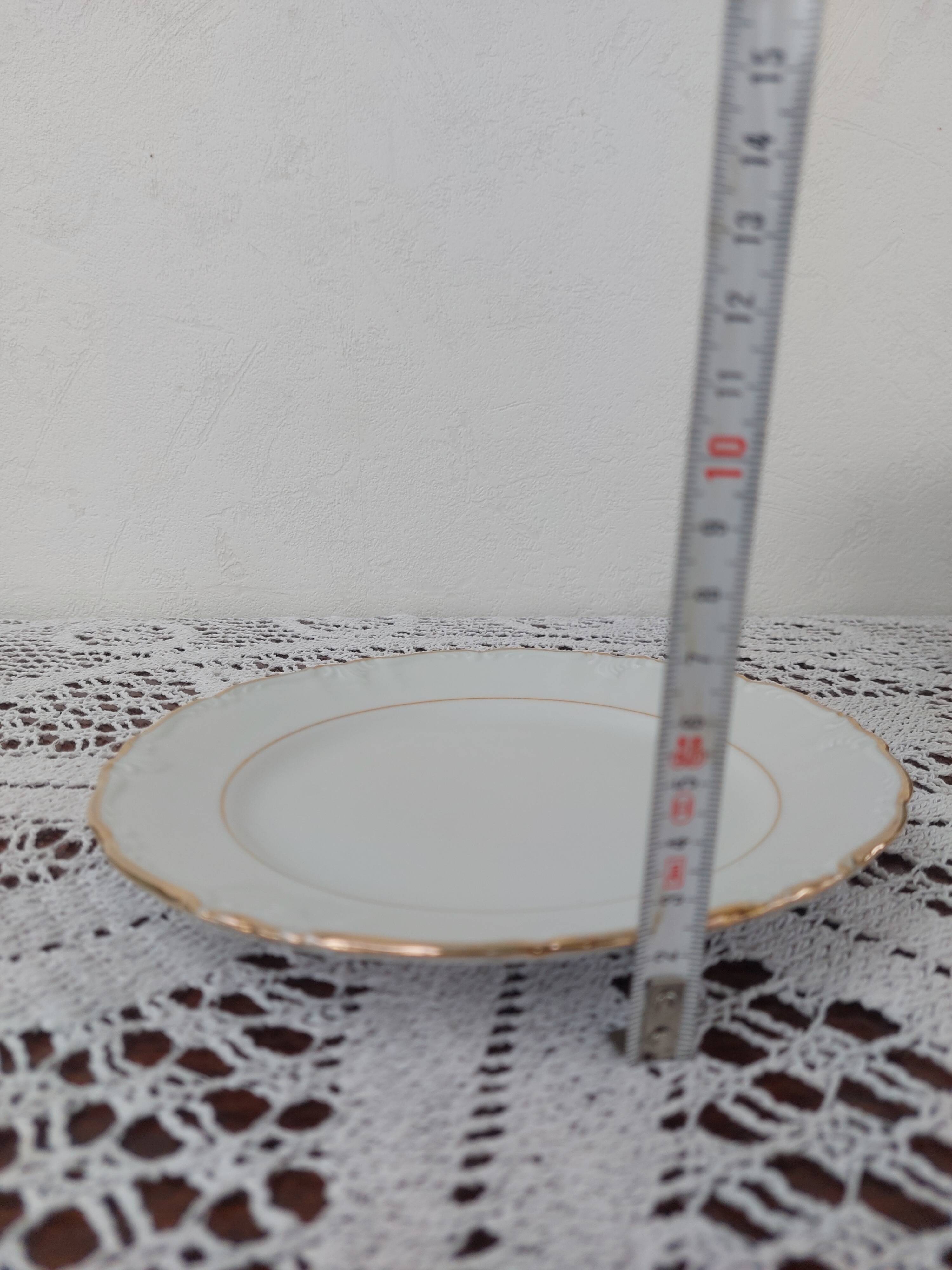 12 dessert plates porcelain Bavaria, Winterling