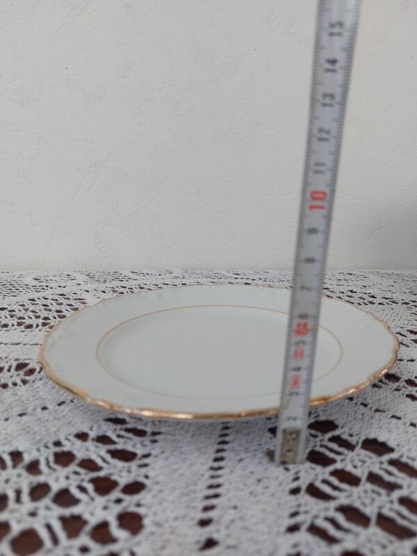 12 assiettes à dessert porcelaine bavaria,winterling