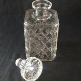 Whisky decanter with glass cap