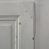 XL display case with white patina