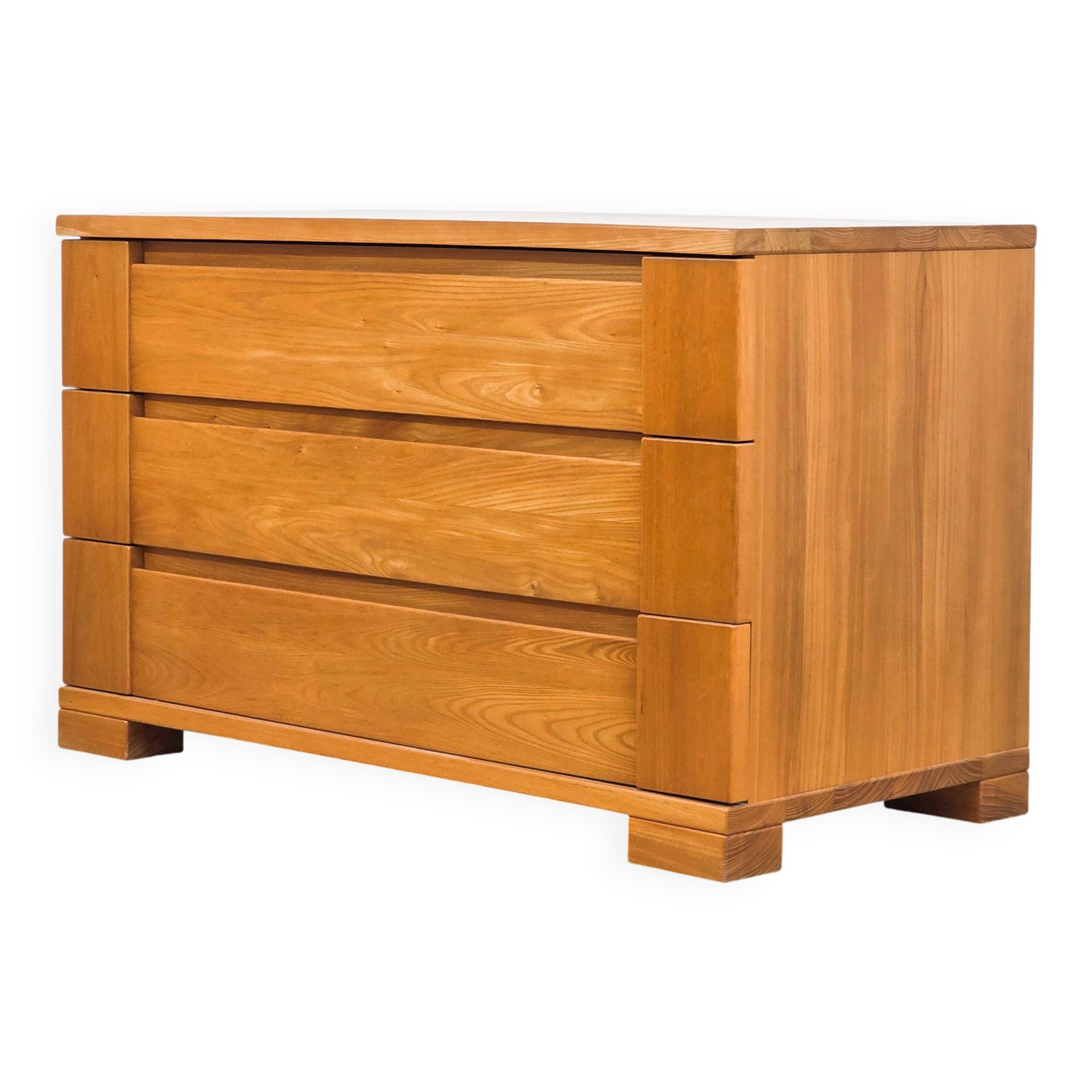 Elm commode Maison Regain from the 1980s.
