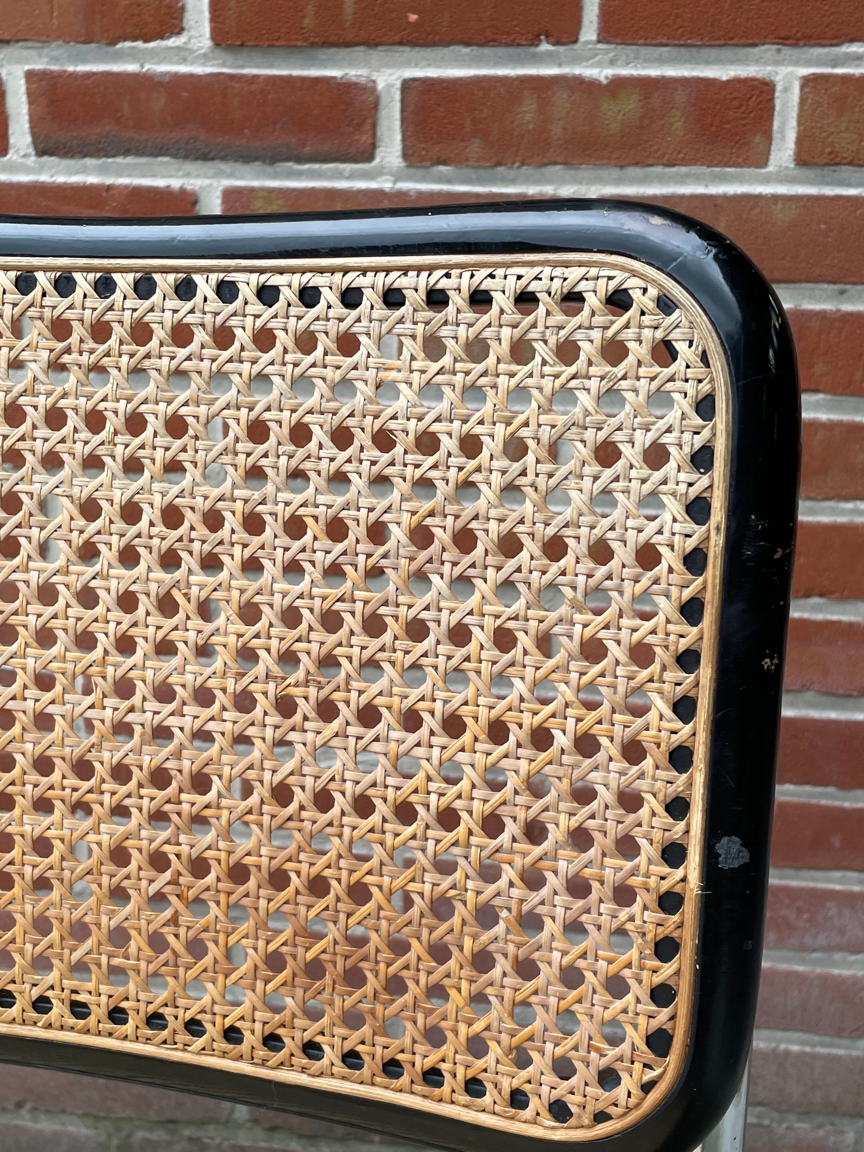 Cesca design chair b32 model