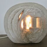 Lampe sculpture en pierre d'Arsène Galisson, signée, 1980