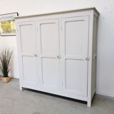 Vintage Parisian wardrobe