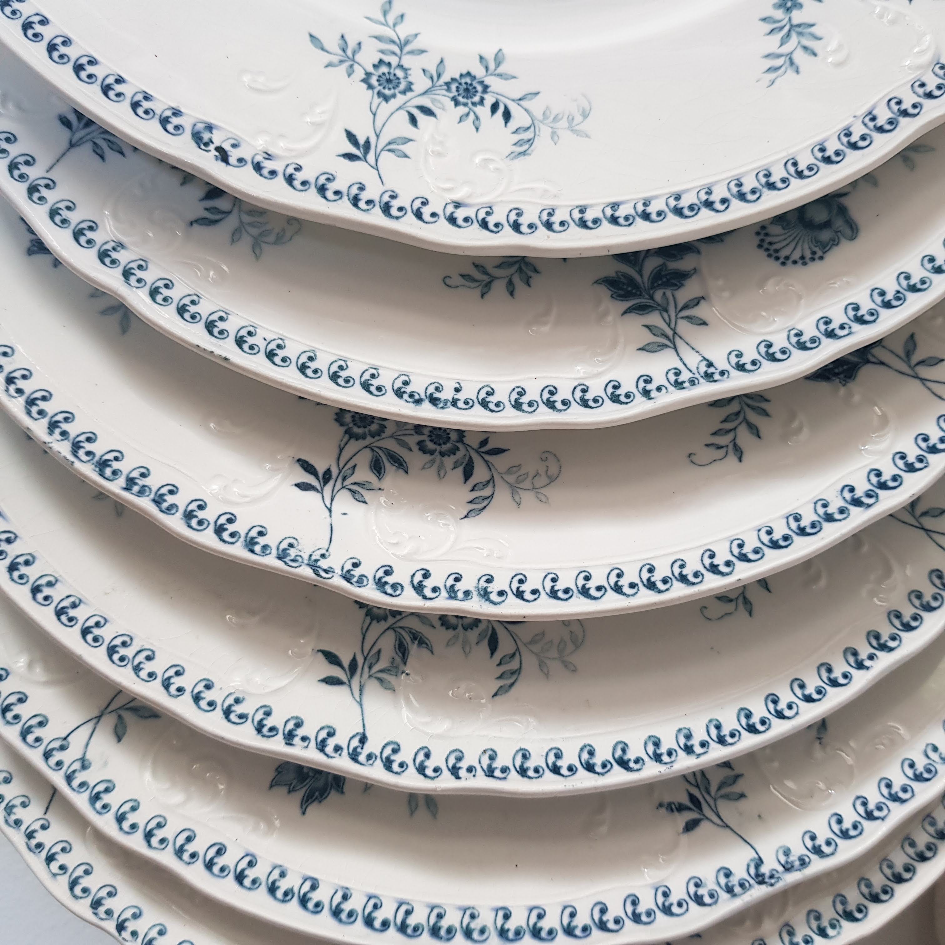 Set 6 old plates model Yvette ceramic company Maestricht