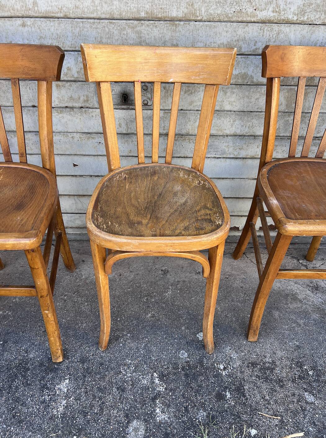 (Lot) 4 vintage wooden bistro chairs by Baumann