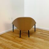 Colina M armchair, Arper