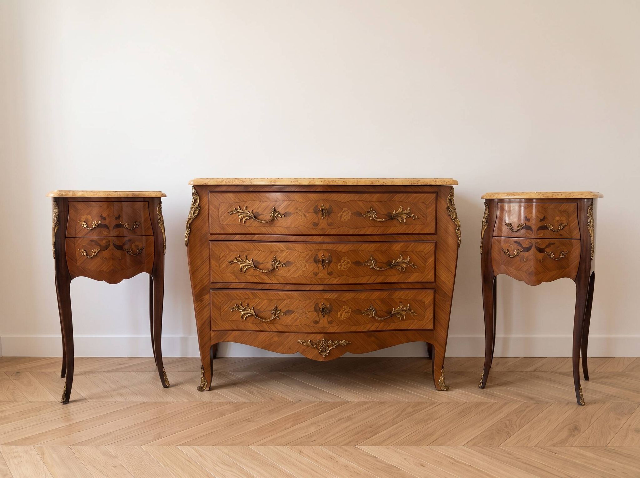 Louis XV bedside table set with 2 nightstands in wood and marble.