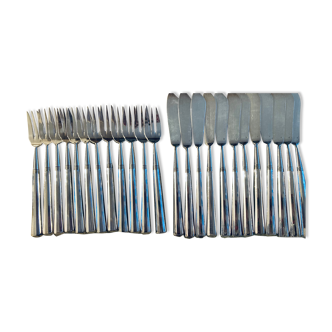 Silver-plated fish cutlery