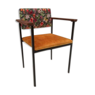 Redesigned vintage chair