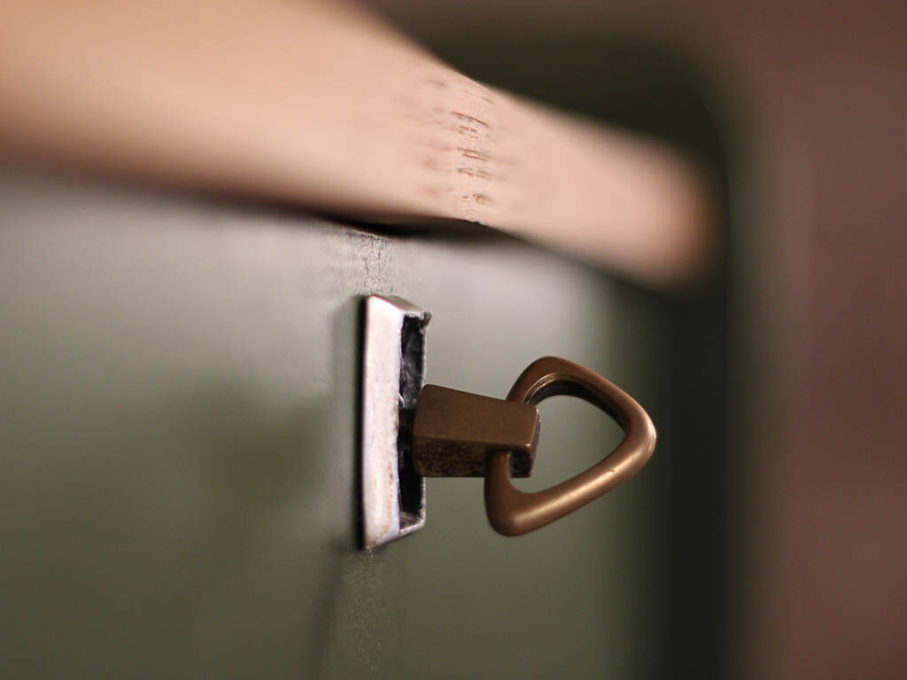 Secretary vintage in oak, circa 1950