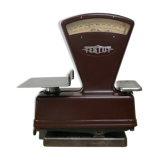 Testut kitchen scale in bakelite