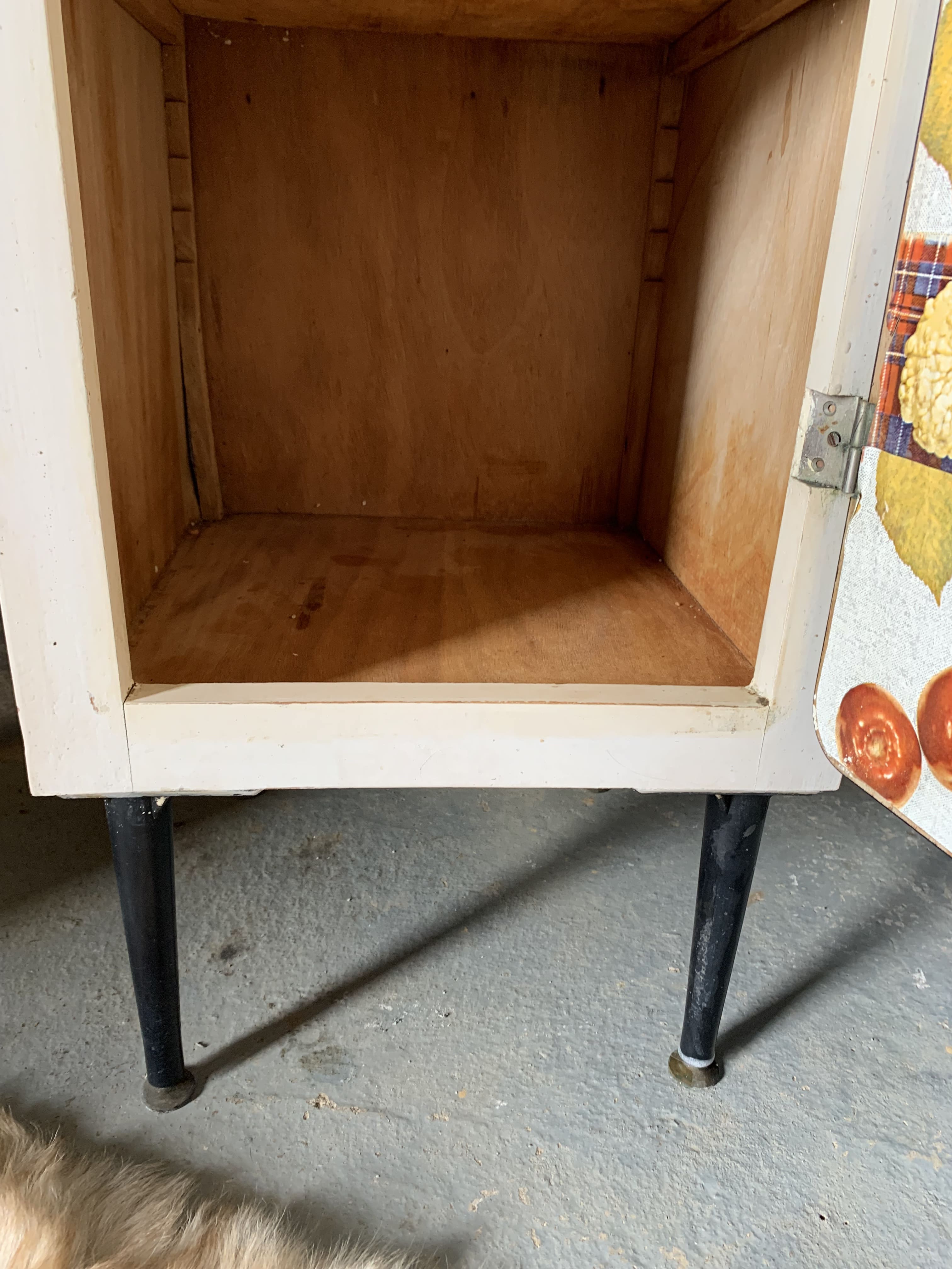 2-door wardrobe
