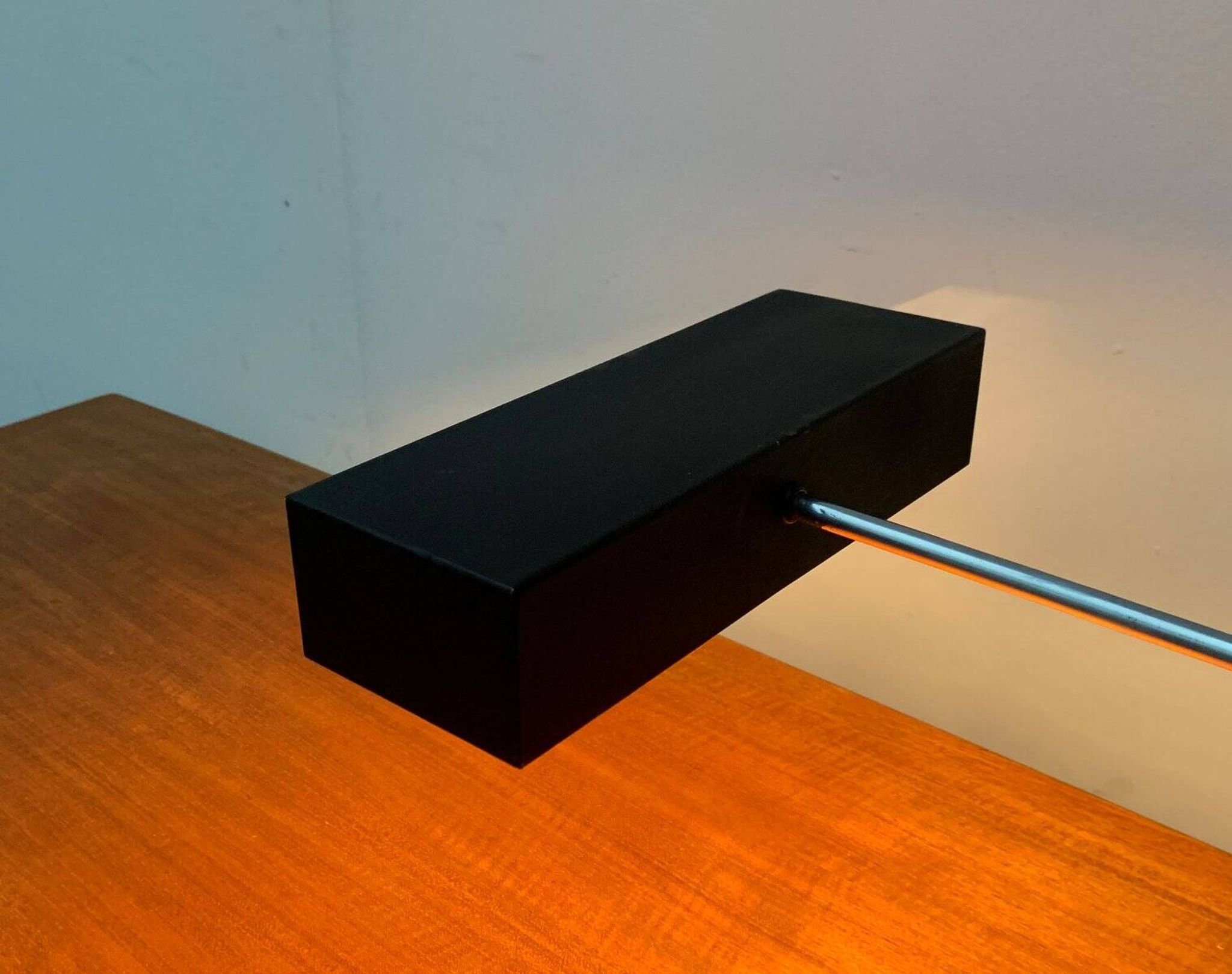 Lampe de table minimaliste du milieu du siècle, années 1960, lot de 2