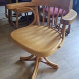 Fauteuil pivotant en bois