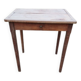 Small walnut table, 1 drawer