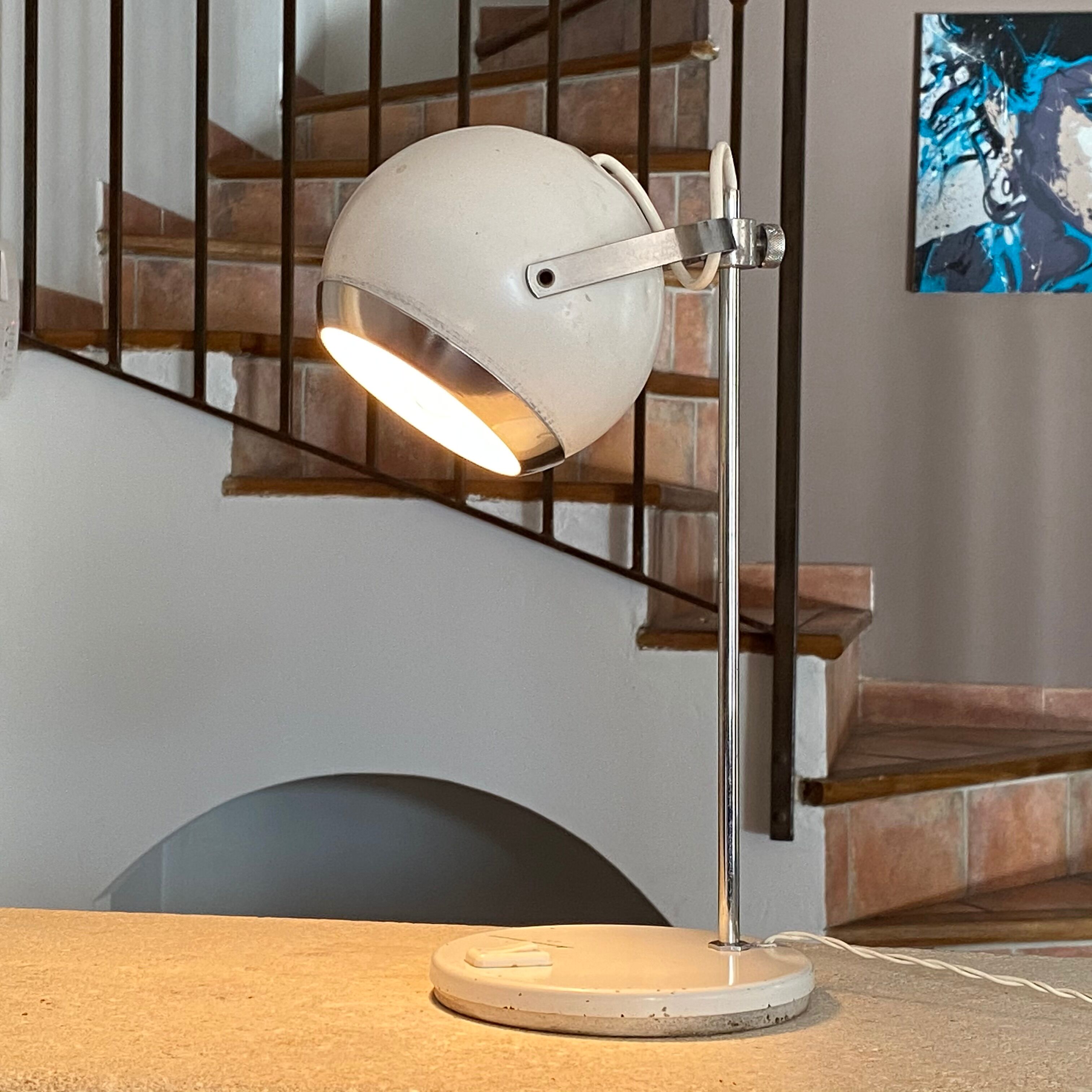 Vintage lamp "eye ball" from the 70s