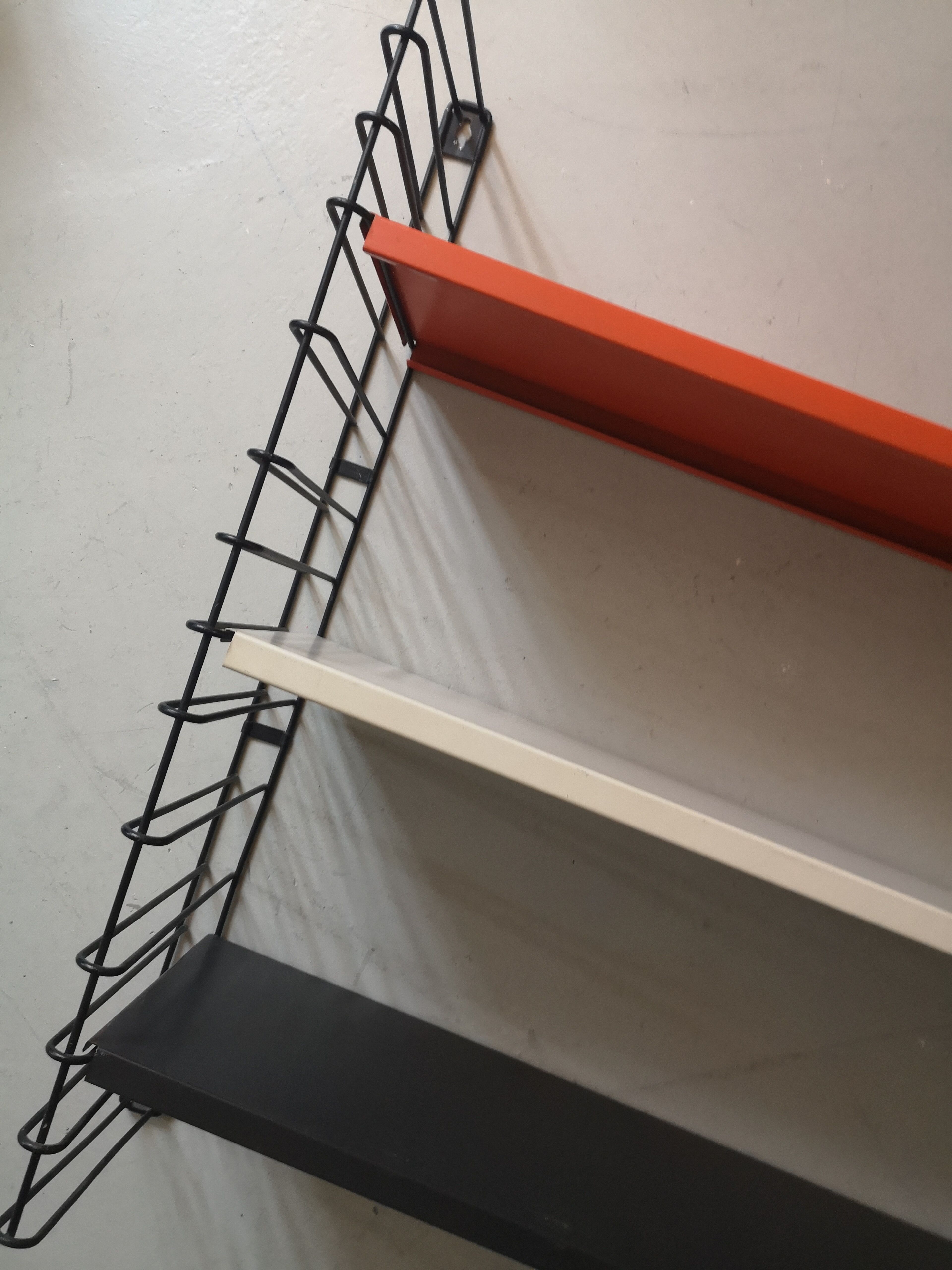 tomado metal wall floor, 1970 design