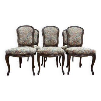 Suite de 6 chaises de style Louis XV en chêne