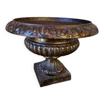 Medici vase in cast iron, 19th century