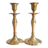 Paire de bougeoirs en laiton