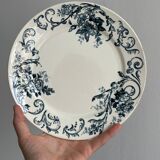 Set of 5 vintage earthenware flat plates