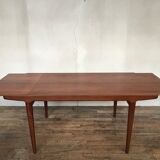 Authentic Scandinavian table teak design1950 1960 feet spindles