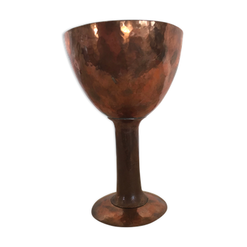 Copper calyx