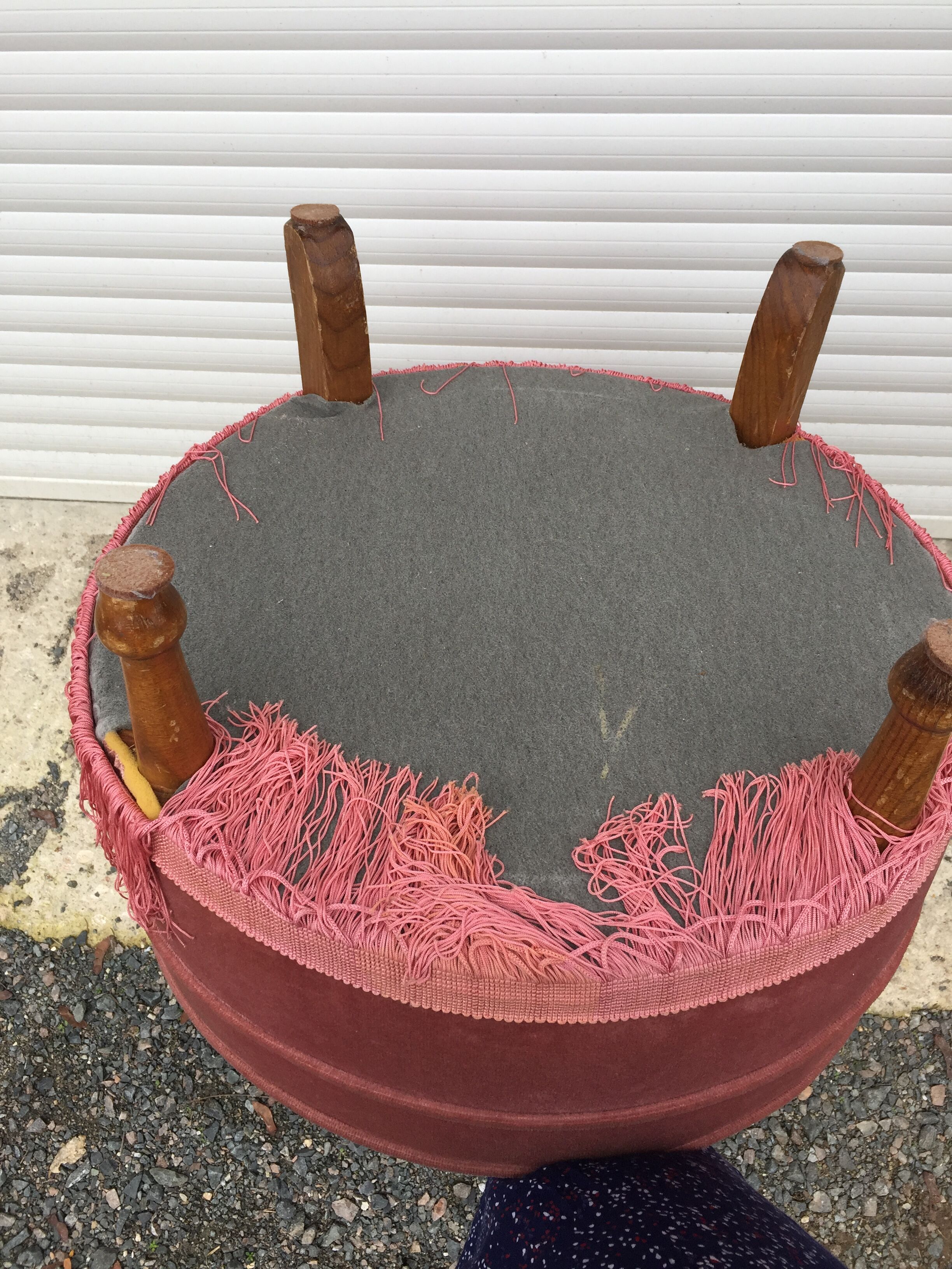 Fauteuil crapaud capitonné