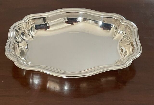 Silver metal bread basket Louis XV style