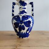 Baluster vase in painted ceramic decoration flowers