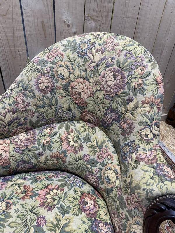 Méridienne époque Napoléon III en noyer sculpté