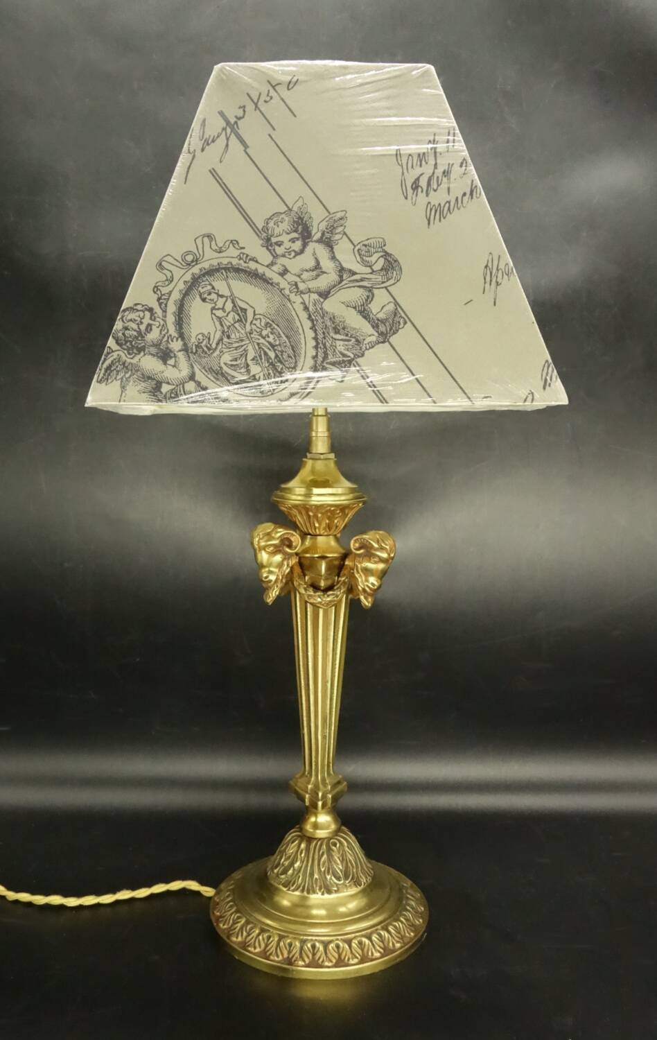 Large lamp with ram's heads in Louis XVI style - gilded bronze