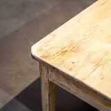 Country style coffee table