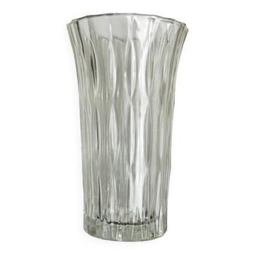 Large Art Deco glass vase with elongated diamond pattern, 1930s
