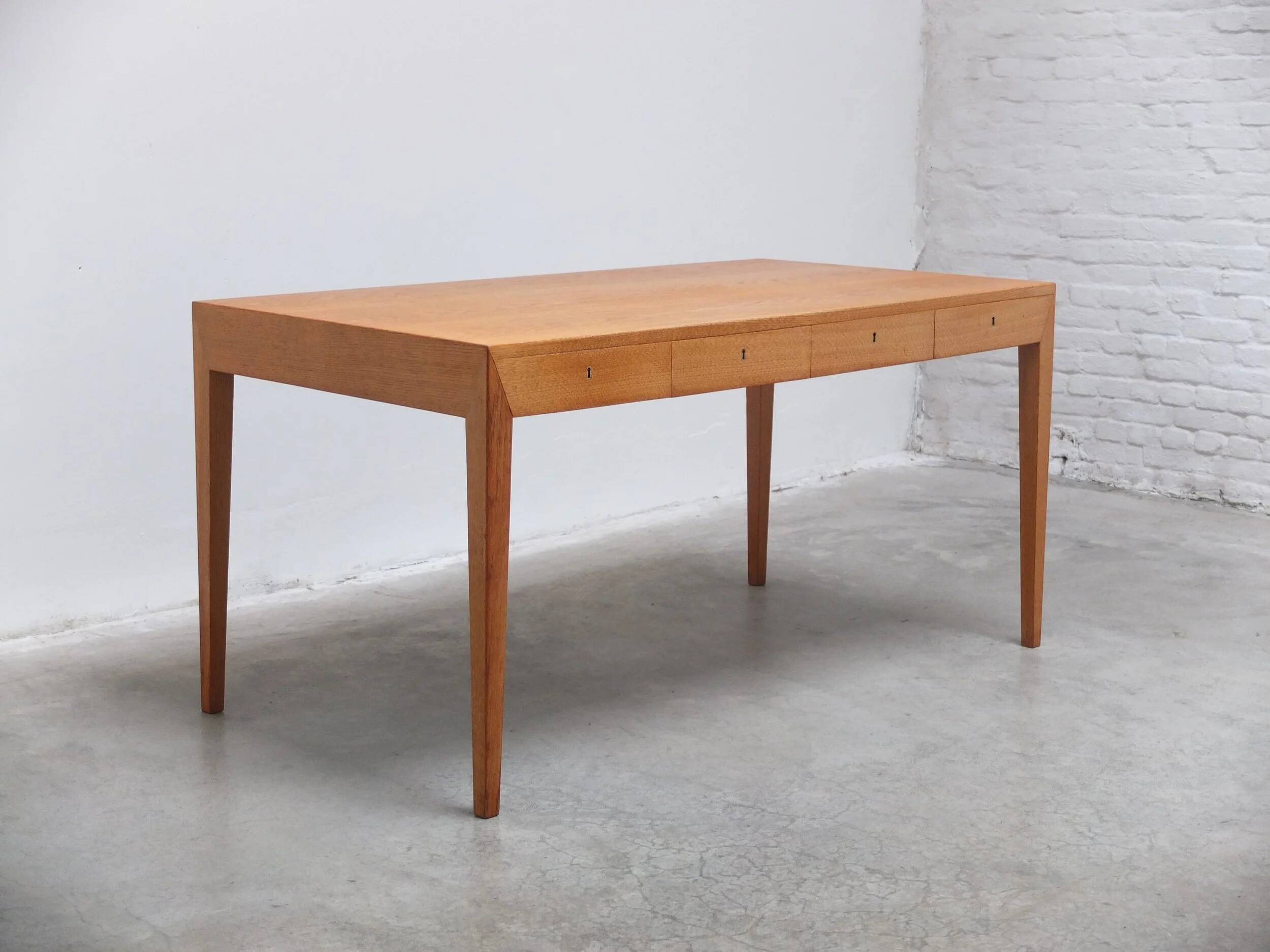Freestanding 'Model 36' desk in oak by Severin Hansen for Haslev, 1958