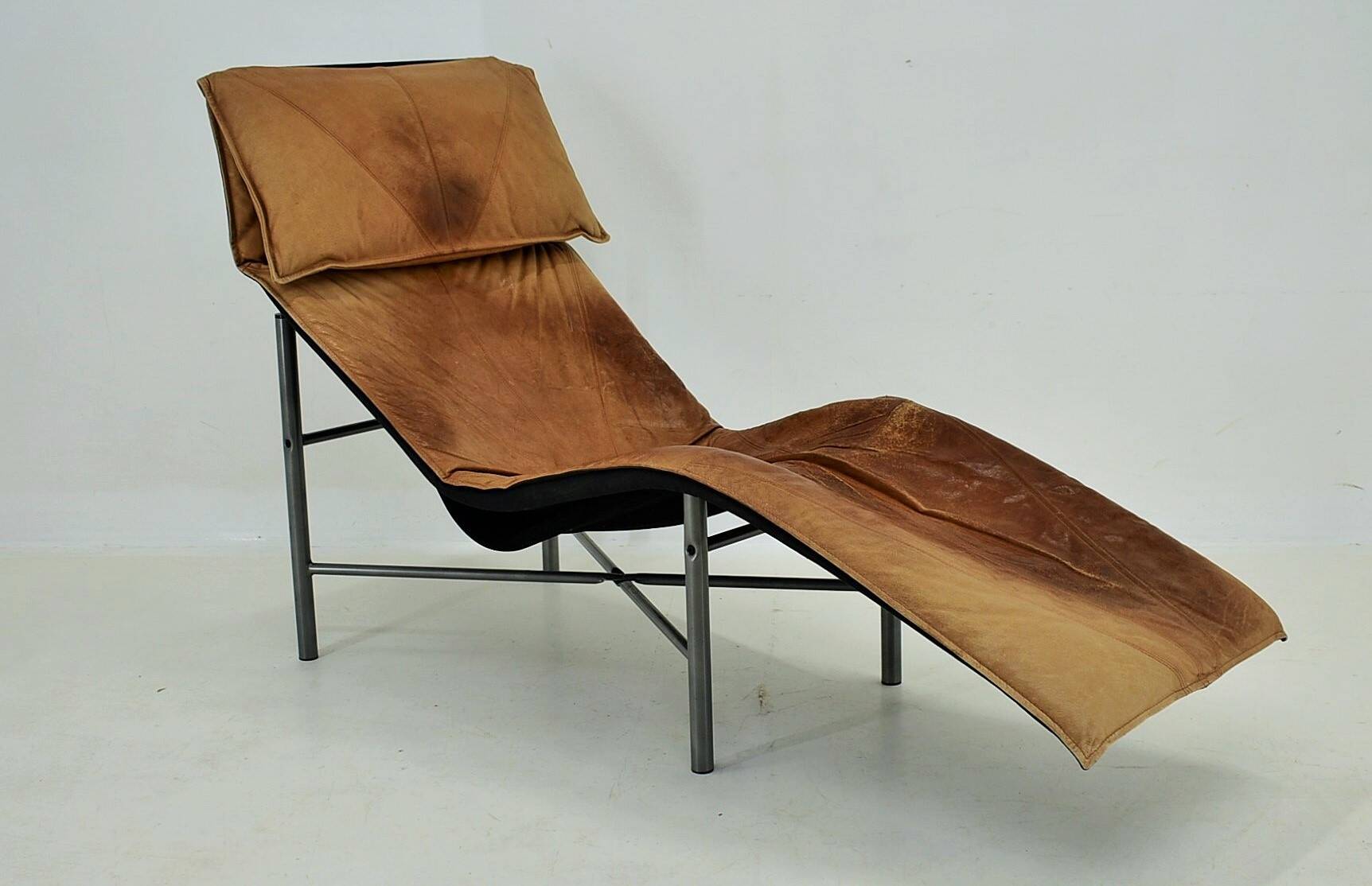 Vintage Cognac Leather Chaise Longue by Tord Bjorklund Sweden, 1970