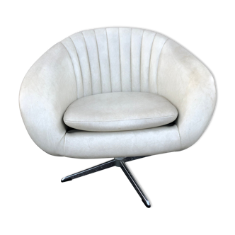 Fauteuil coque Skaï blanc vintage années 70