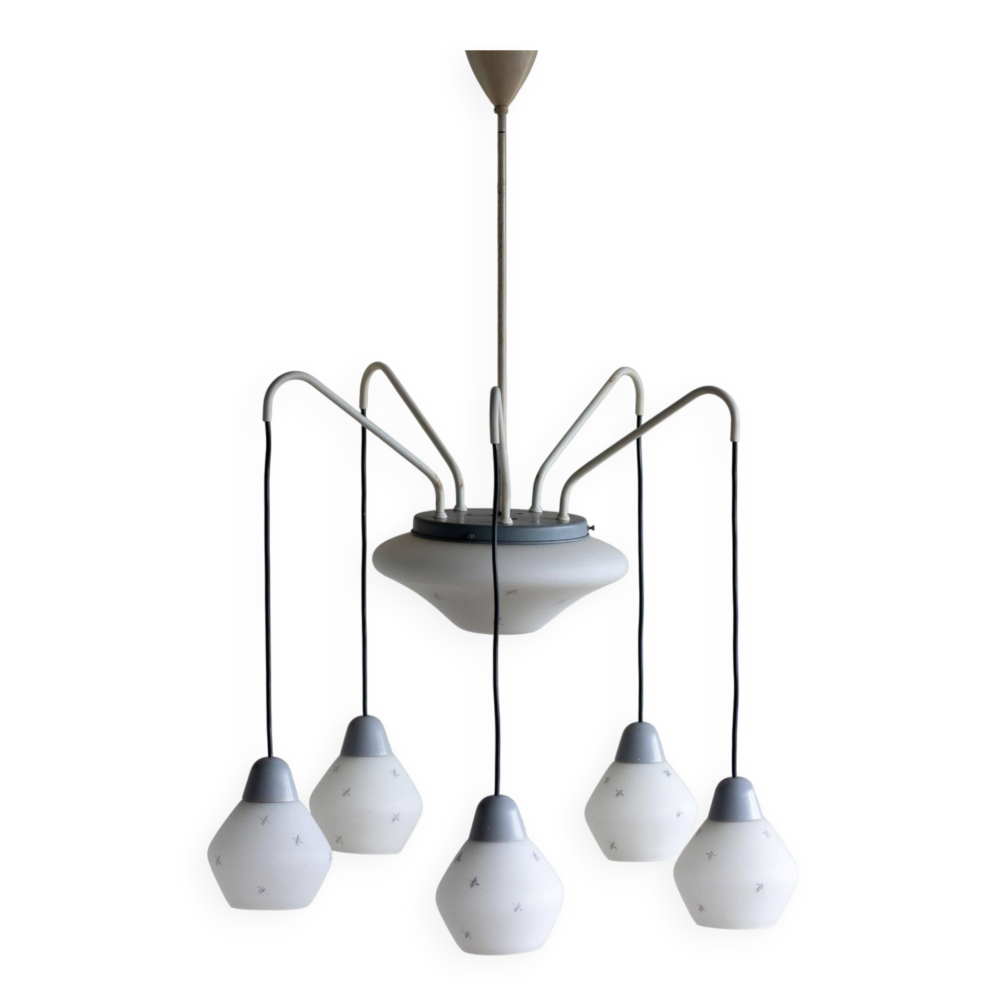 Italian brass enamelled grey chandelier with frosted glass pendants, circa 1960.