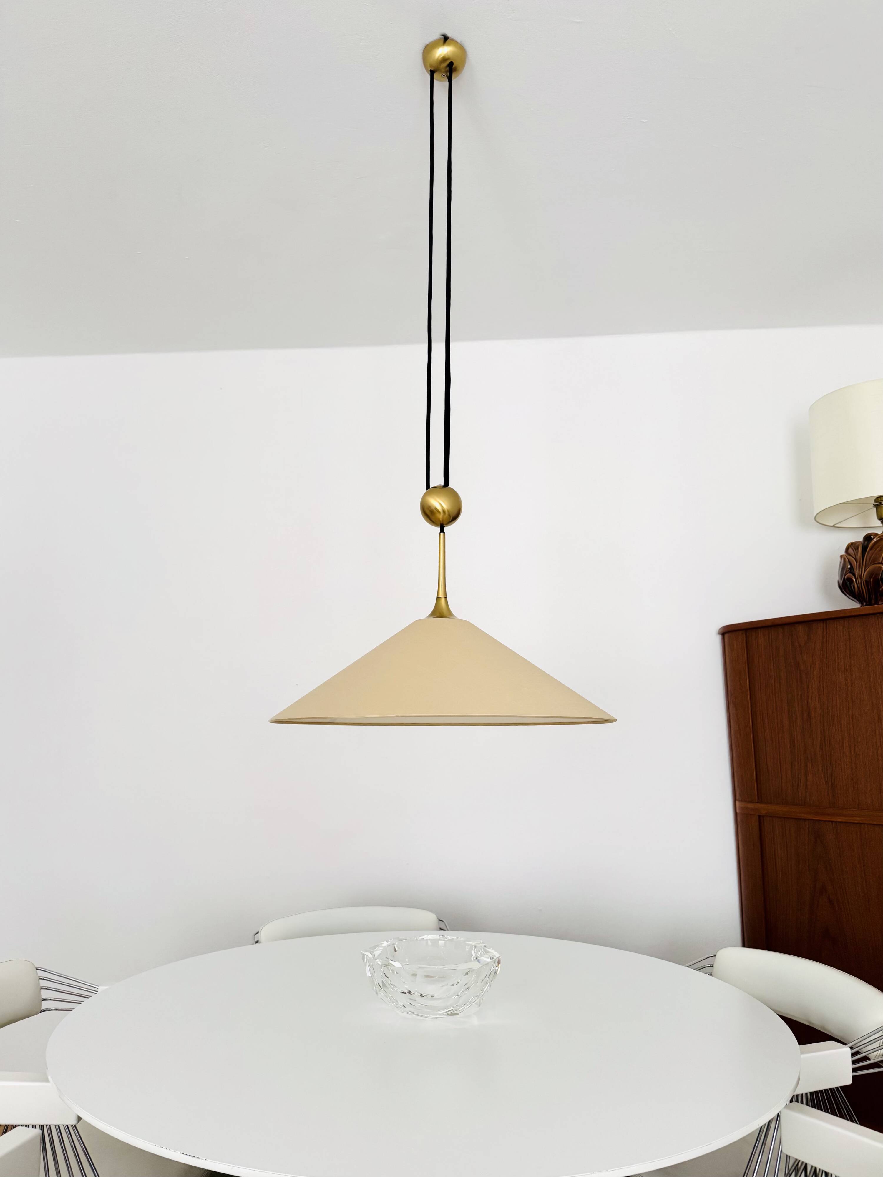 Suspension réglable avec contrepoids par Florian Schulz