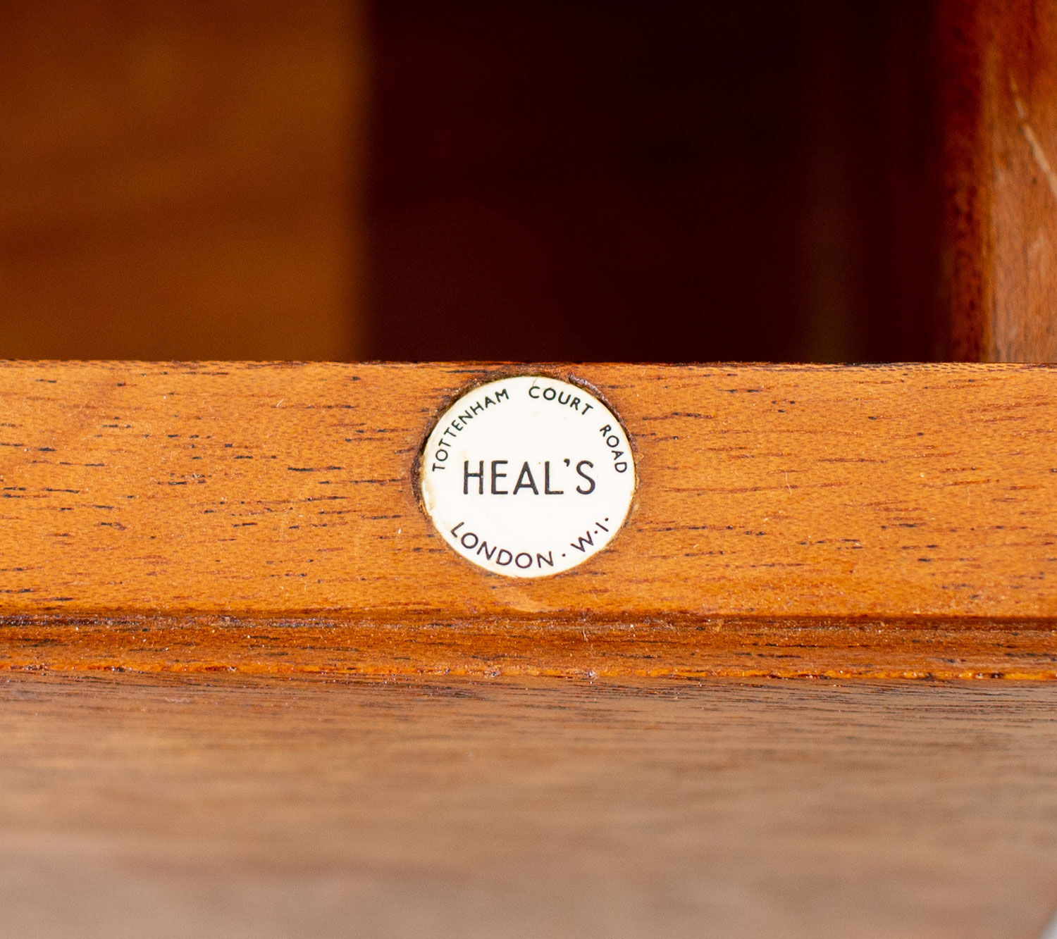 Commode en acajou des années 1950 par Heals
