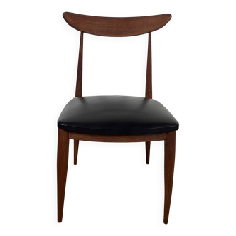 A vintage Scandinavian teak skai chair from AN60